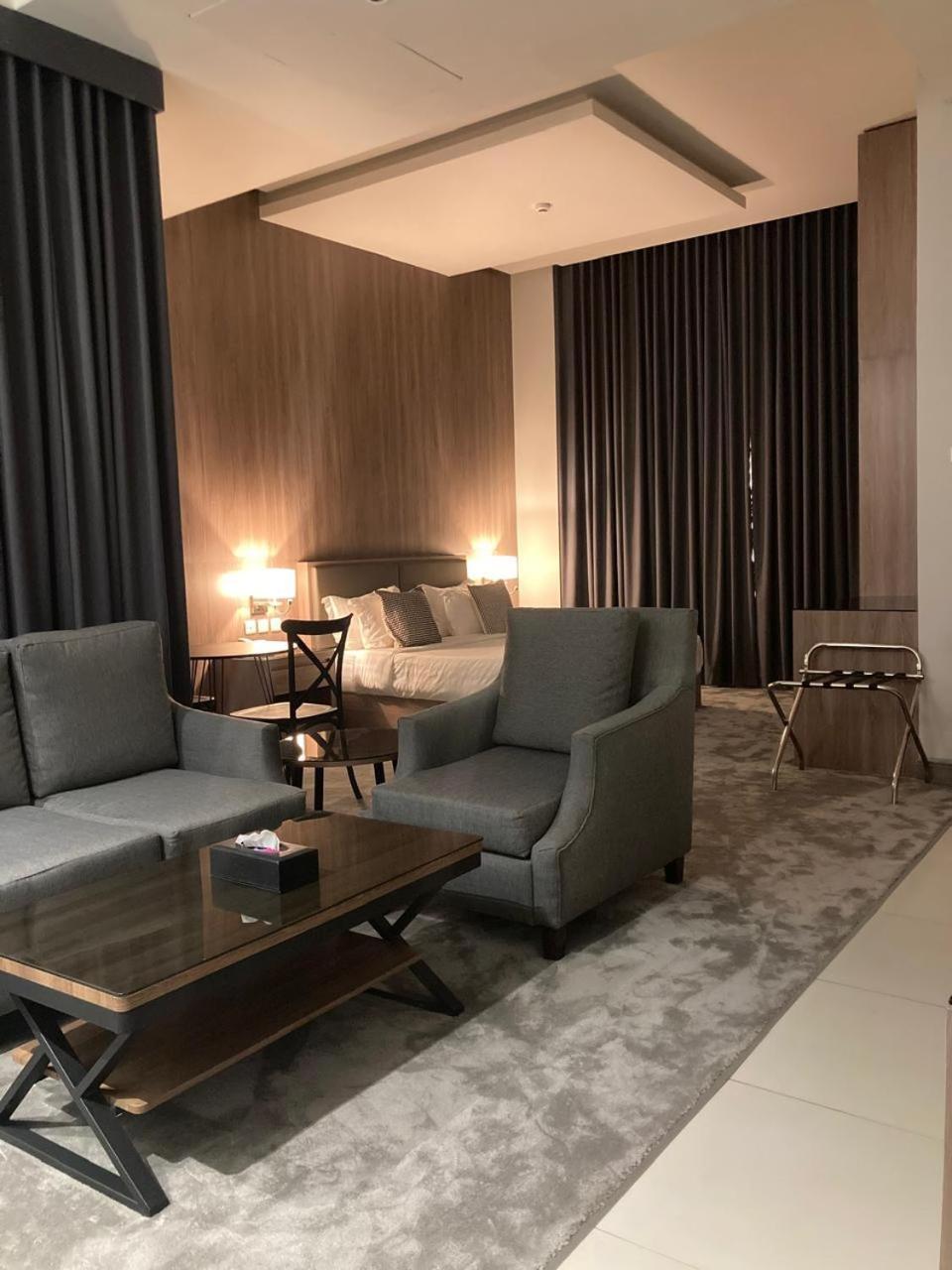 Land Walk Al Aqiq Aparthotel Riyadh Eksteriør bilde