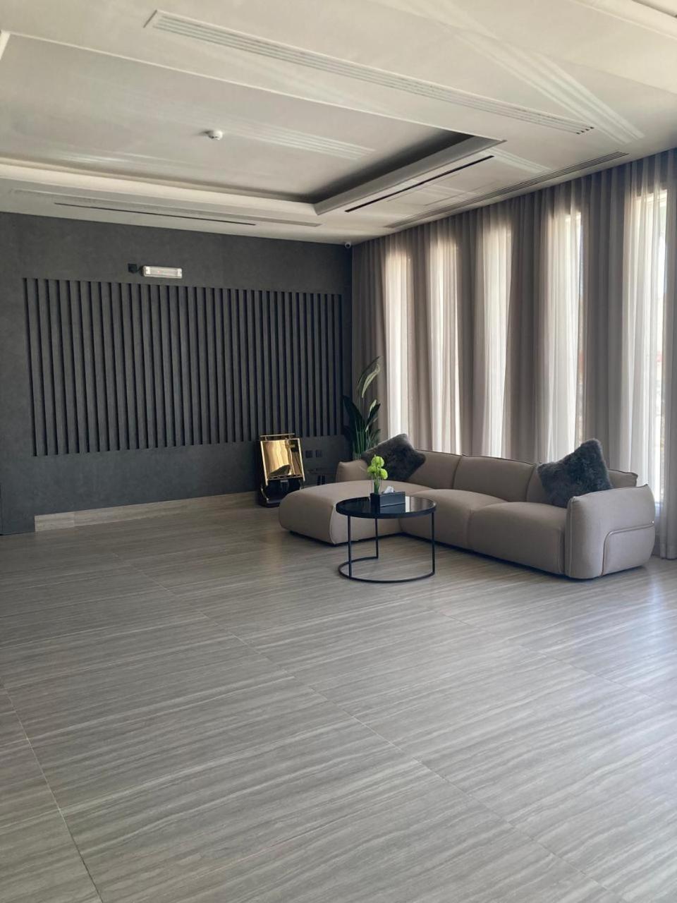 Land Walk Al Aqiq Aparthotel Riyadh Eksteriør bilde